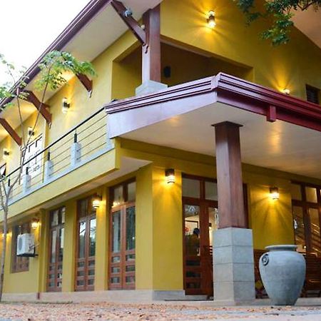 Inlak Garden Hotel Negombo Luaran gambar