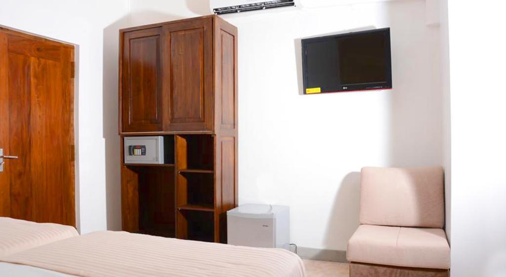 Inlak Garden Hotel Negombo Bilik gambar