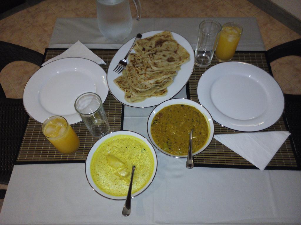 Inlak Garden Hotel Negombo Luaran gambar