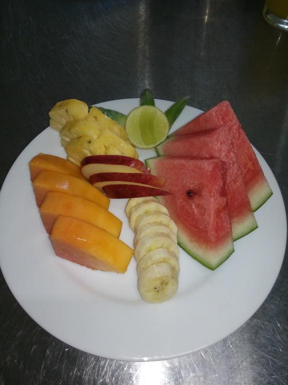 Inlak Garden Hotel Negombo Luaran gambar
