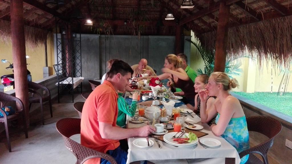 Inlak Garden Hotel Negombo Luaran gambar